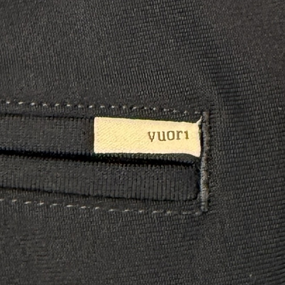 Vuori Meta Shorts Mens Size 33 Navy Blue Performance Stretch Golf Active V379 - Picture 7 of 10